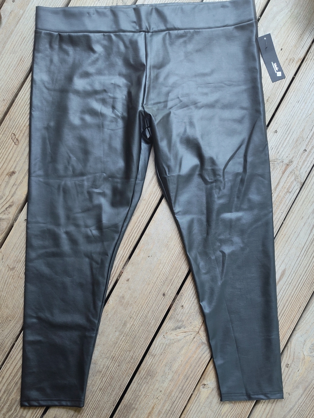 MCEDAR 4XL Faux Leather Black Women’s Leggings NWT